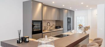 Luxury oceanfront duplex penthouse for sale