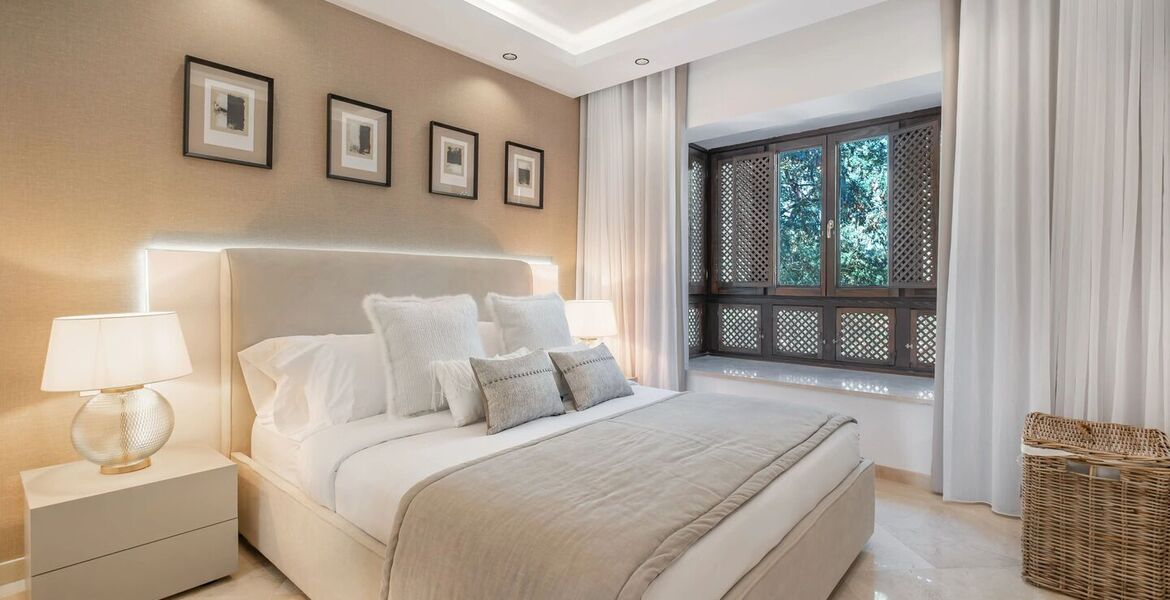 Luxury oceanfront duplex penthouse for sale