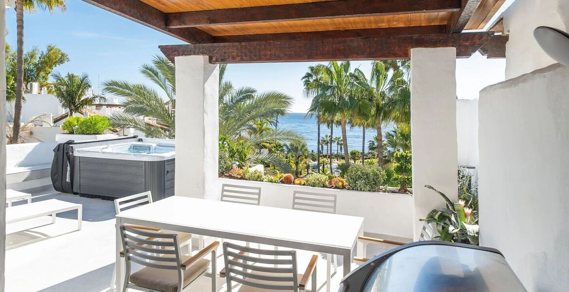 Luxury oceanfront duplex penthouse for sale