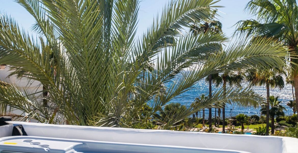 Luxury oceanfront duplex penthouse for sale