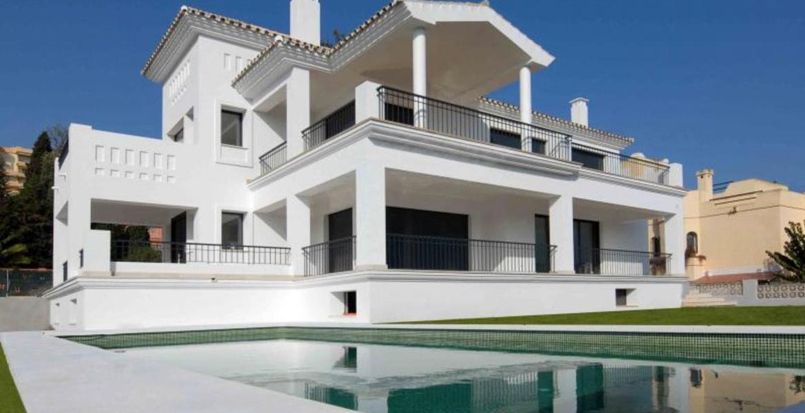 Luxury villa for long-term rent in Puerto Banus