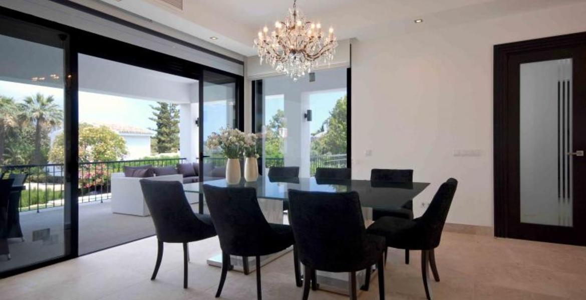 Luxury villa for long-term rent in Puerto Banus